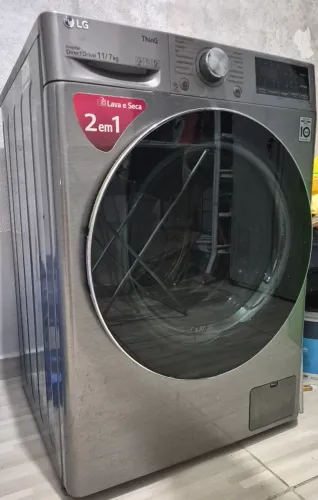 Máquina de lavar lava e seca LG