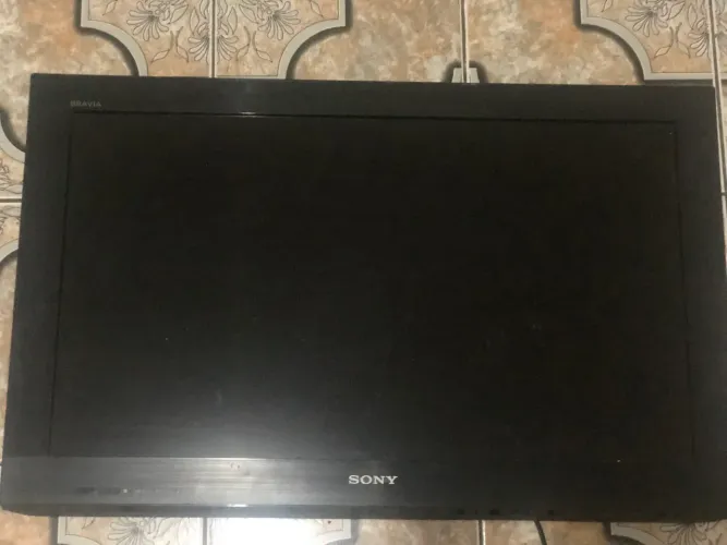 TV Sony Bravia 32 polegadas + Chromecast (Vira Smart)
