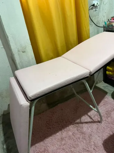 Maca estética 3 posições acompanha cadeira e escada