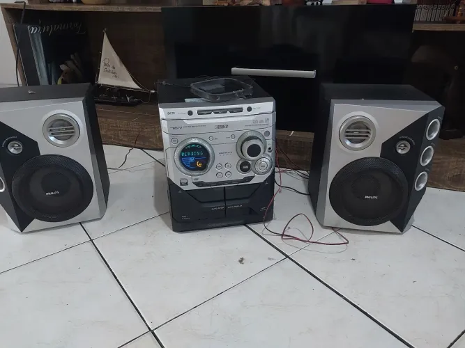 Micro Sistem Philips com defeito