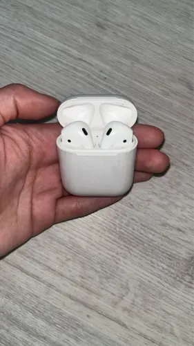 AirPods 2 Geração