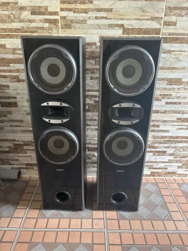 Alto falantes torre Sony