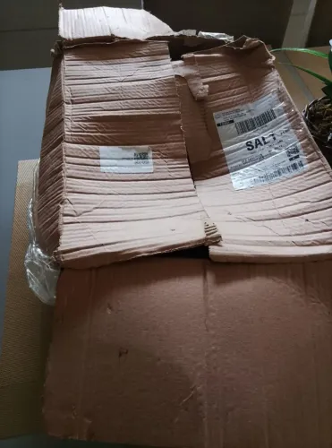 Vende-se uma fritadeira elétrica nova na caixa no valor de 200 reais aceita cartões