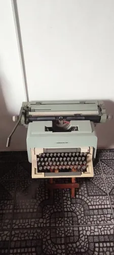 Máquina de Datilografia (de escrever) Underwood 298 em perfeito estado