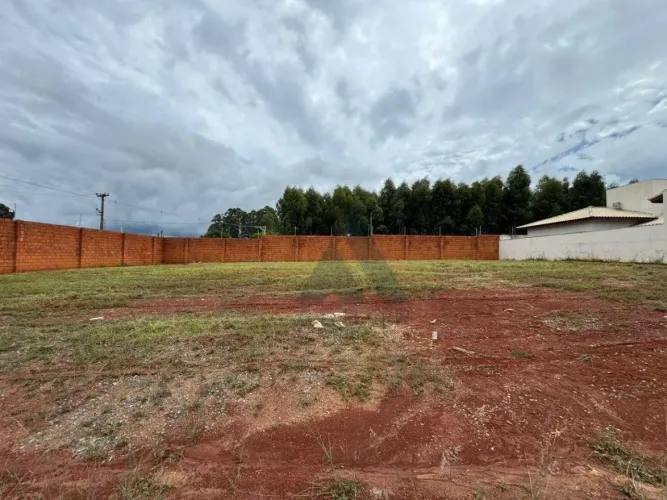 Terreno à venda, - Condomínio Golden Ville - Itapetininga/SP
