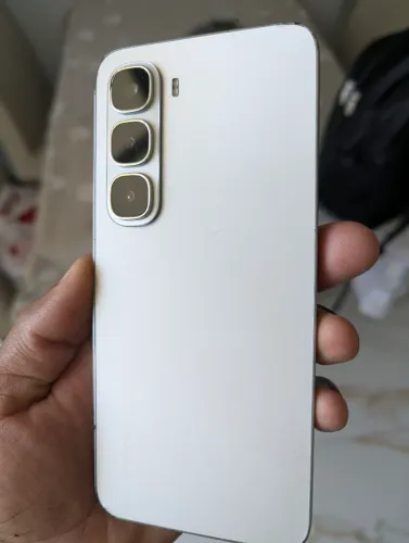 Infinix Hot 60