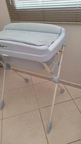 Banheira de Bebe com Suporte