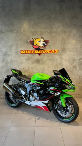 NINJA ZX-6R 636 2023 IGUAL A ZERO, 17 MIL QUILÔMETROS.