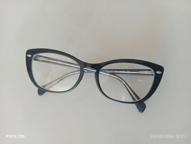 Armação Ray Ban 