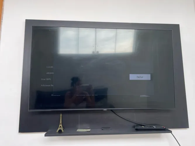 Painel de tv preto até 65 polegadas 