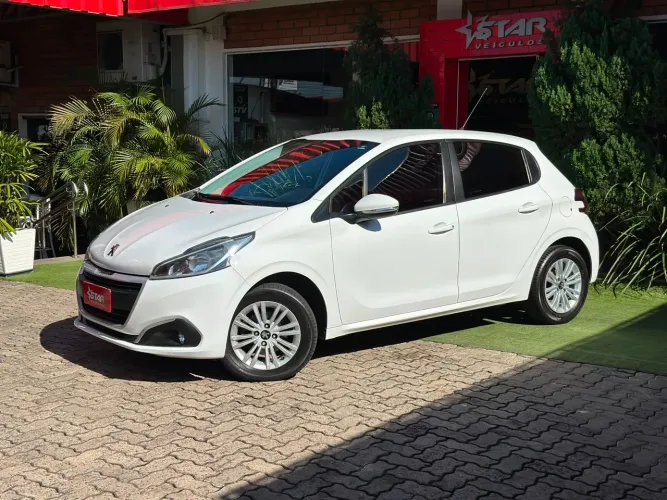 Peugeot 208 Active 1.2 Flex 12V 5P Mec. 2019