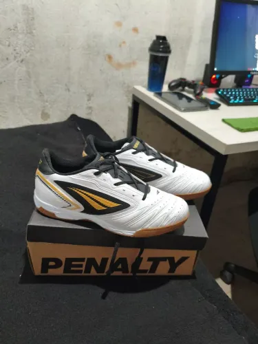 Chuteira Penalty Futsal