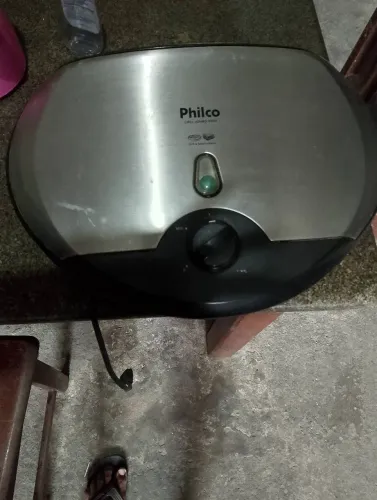 grill Philco tamanho família