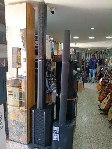 Sistema De Som Soundking Artos 1200