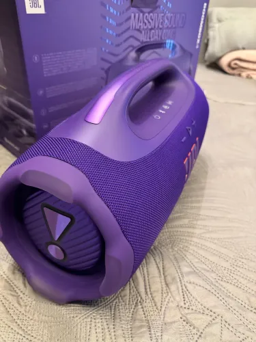 Jbl bombox 4 Roxa ( não troco )