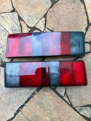 Par de Lanternas fumê do escort 88/89 xr3 ou hobby