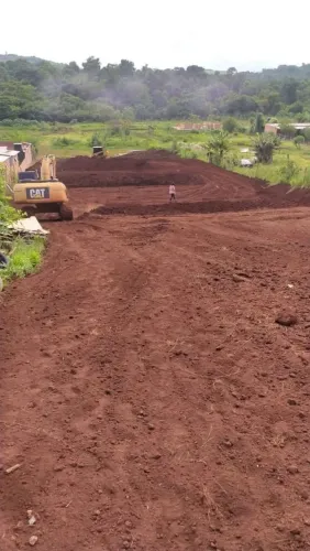 Vendo chácara molhada com tanque de peixe e represa coletiva represa
