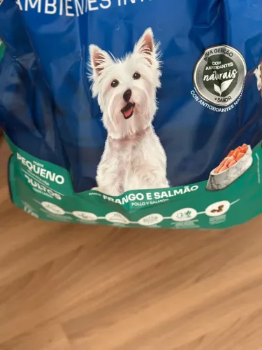 Ração para Cães Adultos Porte Pequeno Frango e Salmão | Aproximadamente 7 a 8 kg |