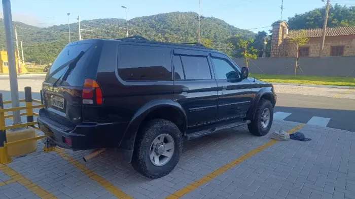 Mitsubishi Pajero Sport 2.8 4X4 Diesel Mec. 2003