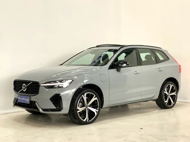 Volvo XC-60 T-8 Ultim.dark 2.0 AWD (híbrido) 2024