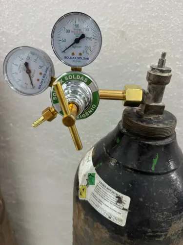 Garrafa para solda inox com monômetro