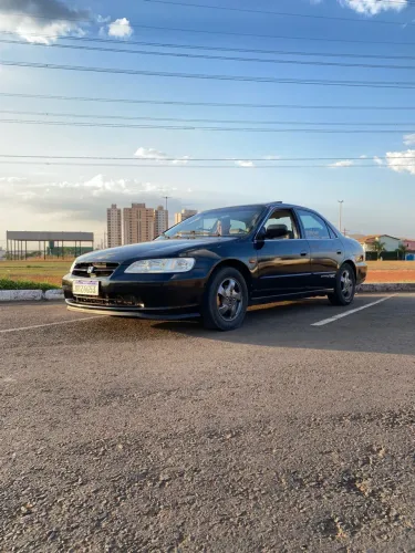 Honda Accord Sedan EXR 2000