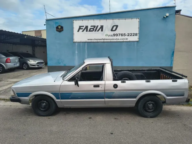 Ford Pampa L 1.8i / 1.8 (álcool) 1995