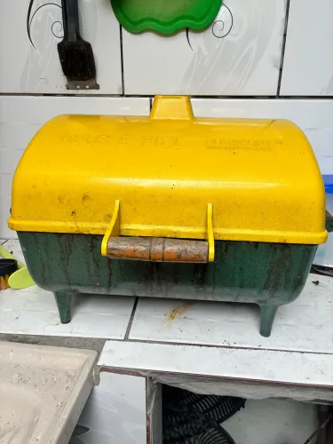 Churrasqueira de alumínio grosso