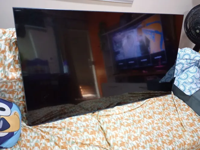 Tv Samsung 60'' cristal UHD 4k nova