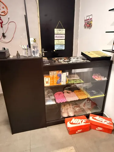 Oportunidade Única! Vendo loja de roupas completa