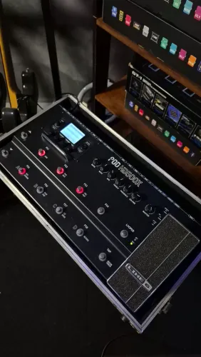 Pedaleira Guitarra Line 6 Pod Hd500x c/ Case