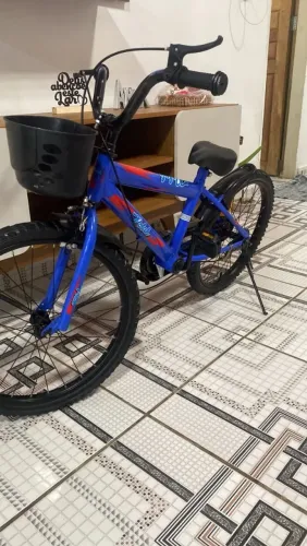 Bicicleta de criança/ adolescente zerada nunca usada, tem 15 dias de comprada nova na nota