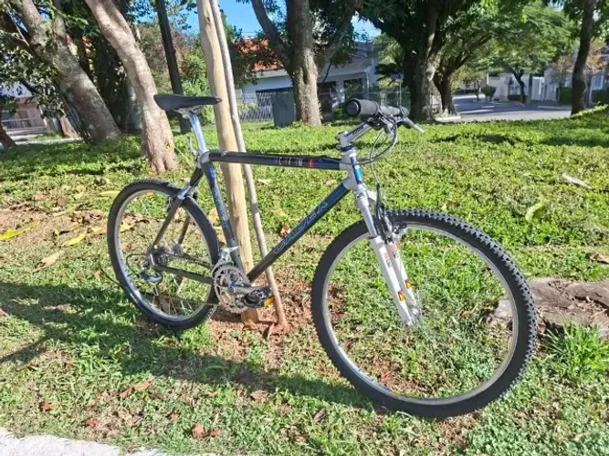 Bicicleta Giant Cadex CFM1 1993 em estado de nova full Shimano XTR M900