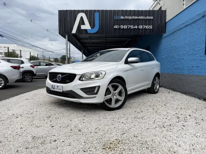 Volvo XC 60 T-5 R-design 2.0 FWD 5P 2015