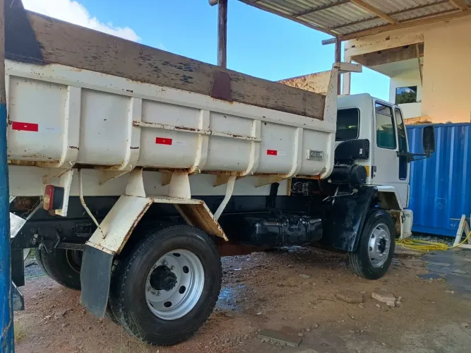 Vendo caminhão 1317 cargo