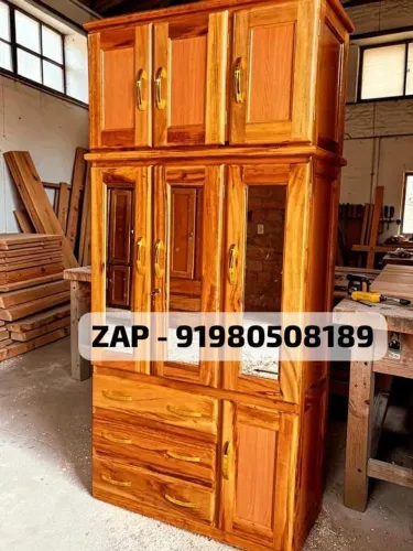 Guarda roupa solteiro grande 3 portas cabideiro Instalado novo