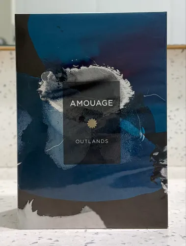 Amouage Outlands Essence Eau De Parfum 100ml
