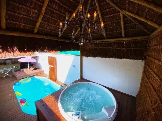 Casa com Piscina e Armarios Planejados - BH - Planalto - 4 Quartos (2 Suítes) - 4 Vagas