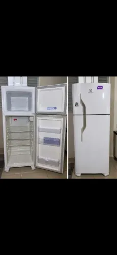 VENDO GELADEIRA COM DEFEITO