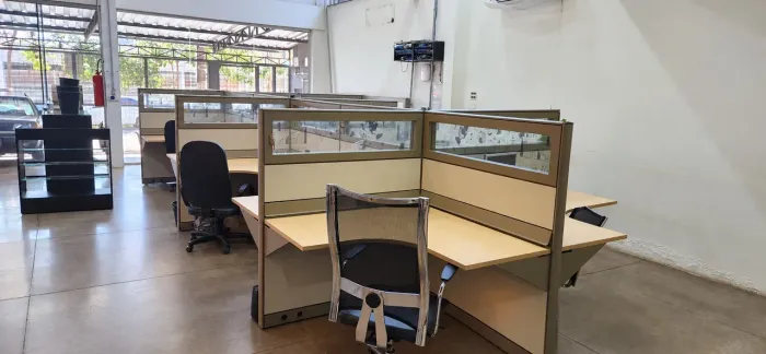 14 Estações de Trabalho Alberflex com Divisórias - Escritório<br>