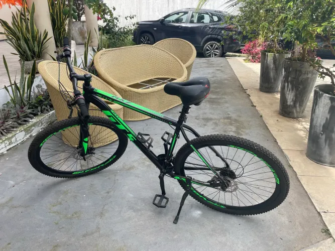 Vendo Bike GT Sprint MX7 Aro 29 quadro 21 de alumínio.