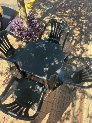 10 conjunto de mesa e cadeiras plástica nova reforçada