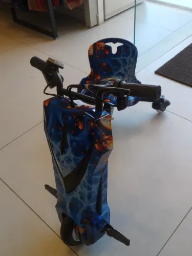 VENDO: Triciclo Elétrico Infantil de Drift - NOVO