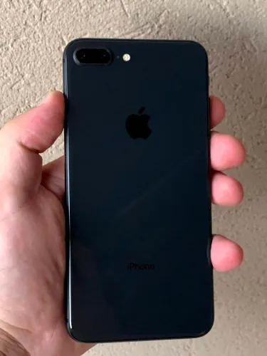 iPhone 8 Plus 64GB Preto Seminovo