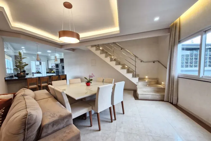 Sobrado para venda em Tucuruvi com 5 quartos, sendo 5 suítes, 382m²