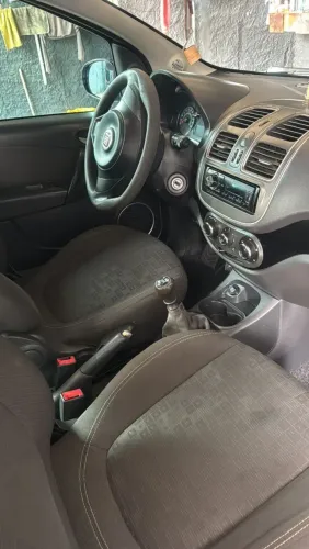 Fiat Palio Attractive 1.0 EVO Fire Flex 8V 5P 2017