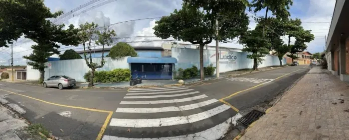 Oportunidade de locação de prédio comercial no bairro Castelinho, Piracicaba-SP: 12 salas,