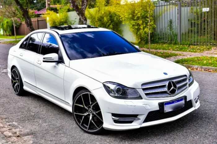 Mercedes-Benz C-250 CGI Sport 1.8 16V Aut. 2014