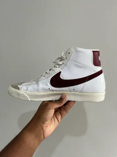 Tênis Nike Blazer Mid 77 tamanho 44/45