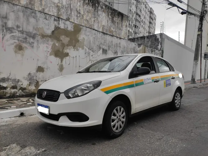 Fiat Grand Siena 1.4 EVO Flex 8V 4P 2021